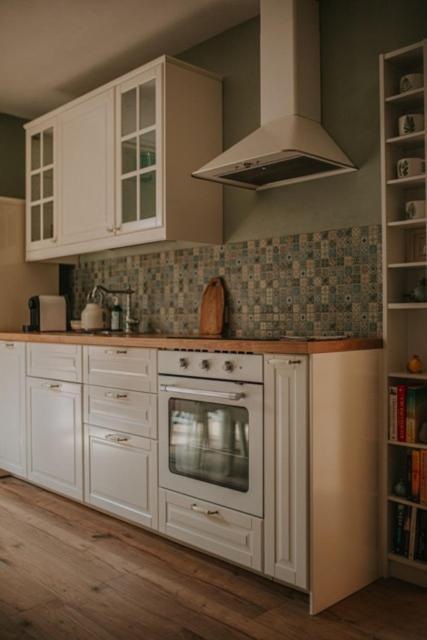 Cinalkowa 6, Na Gorze Zar Apartment